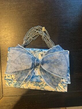 Betsey Johnson Blue Floral Bow Chain Shoulder Bag
